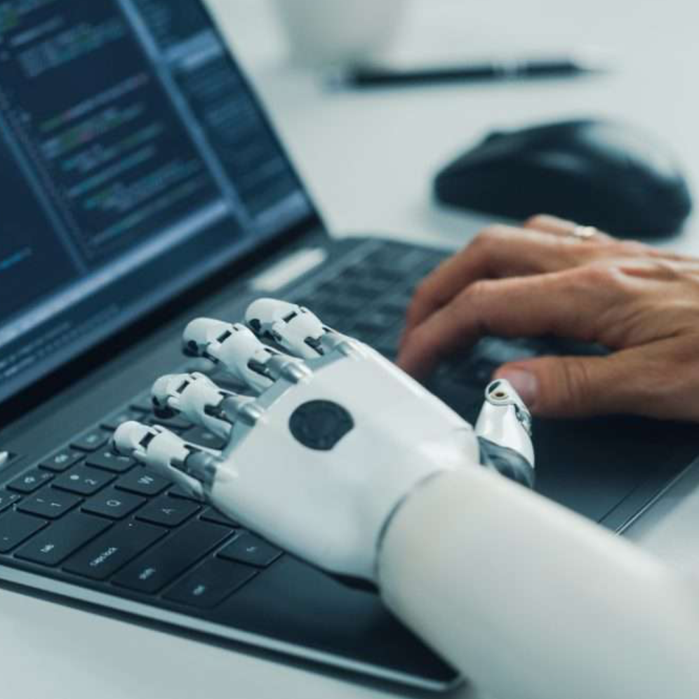 About Intelliglam